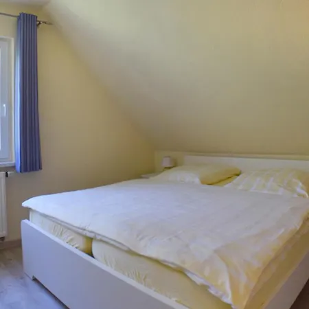 Apartment Ankerplatz Rh 4 *